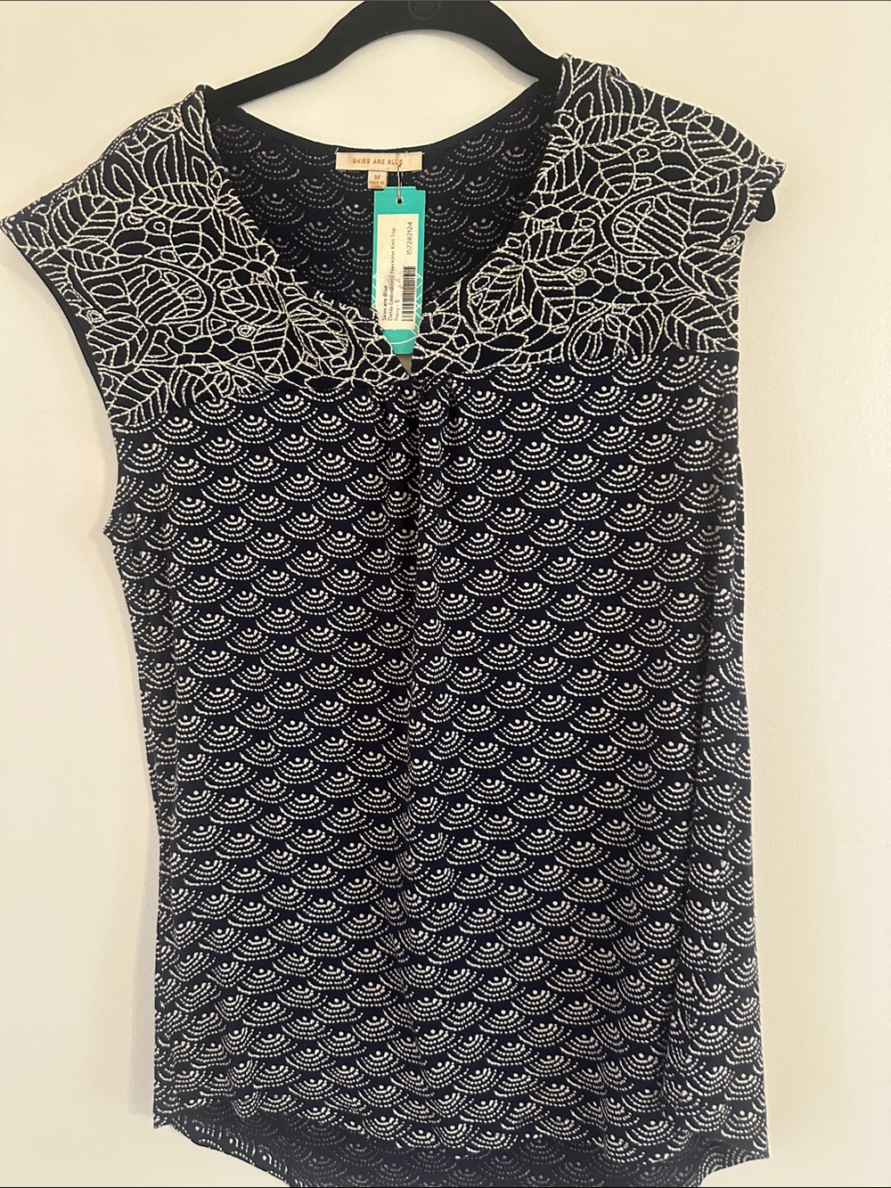 NWT Skies Are Blue Delila Navy Embroidered Neckline Top M
